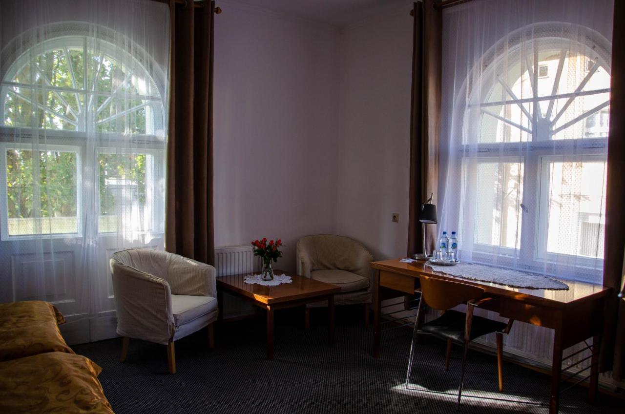 Hotel "Zatoka" Bydgoszcz Esterno foto